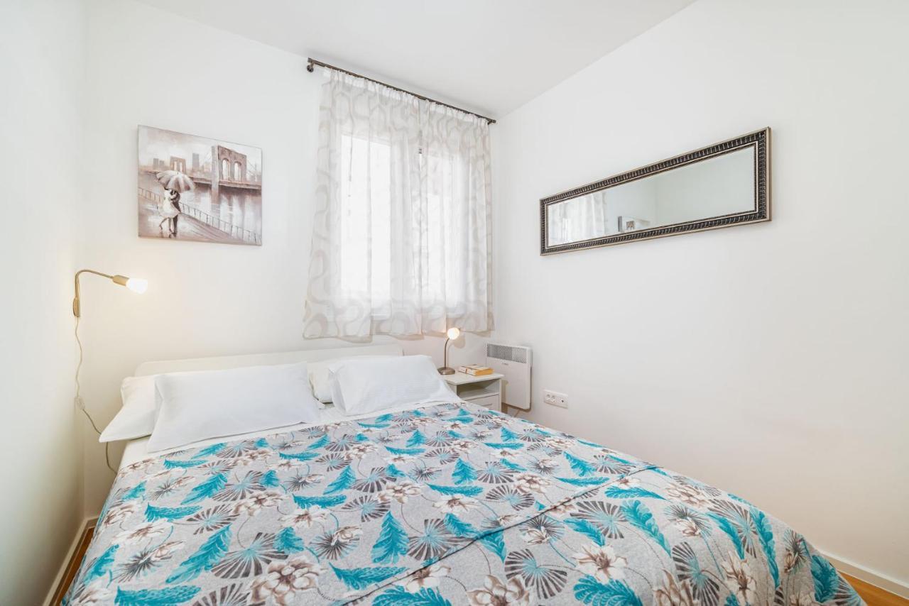 Ap Stella, Center Of Zadar, 2Br, Parking Apartman Kültér fotó