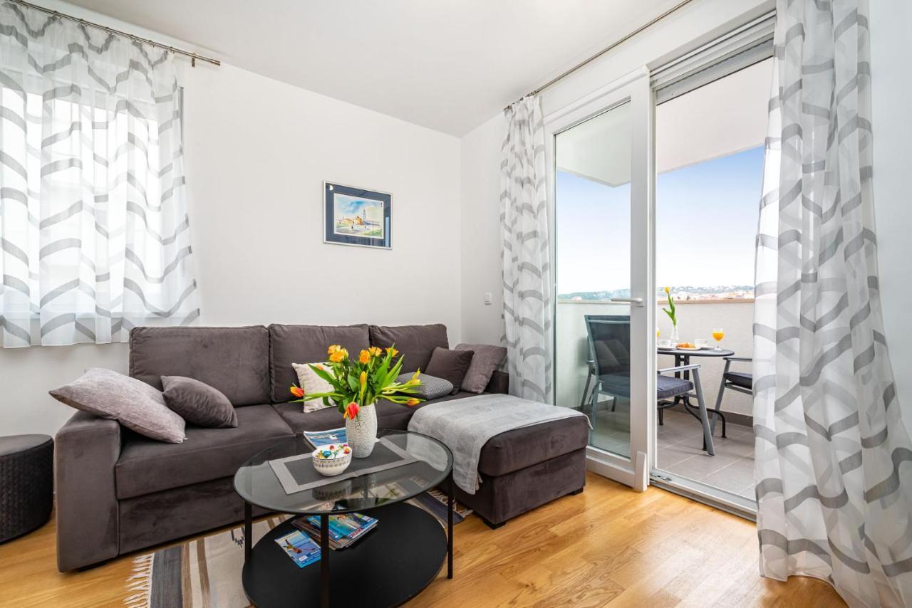 Ap Stella, Center Of Zadar, 2Br, Parking Apartman Kültér fotó
